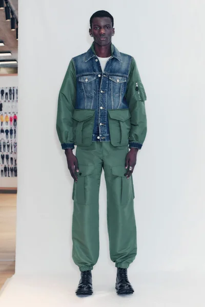 Look 4